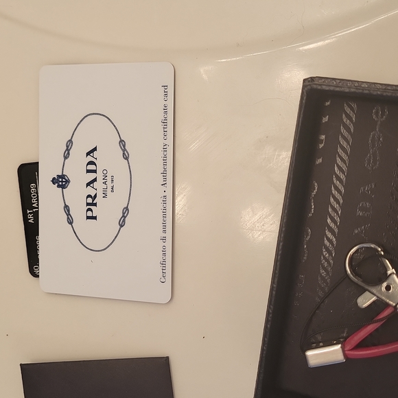 Prada  new,keycharm or keyring works both ways boxed card of authenticity new - Picture 5 of 9